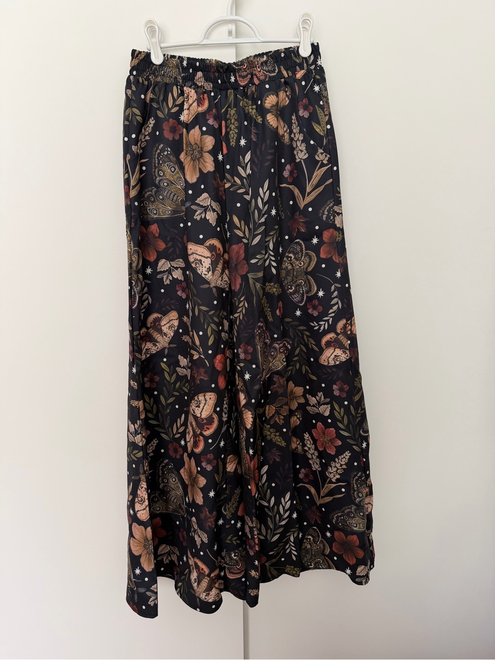 NWT Romwe Butterfly Floral Print Wide Leg Pants Trousers Pull On Palazzo Medium - Picture 3 of 8